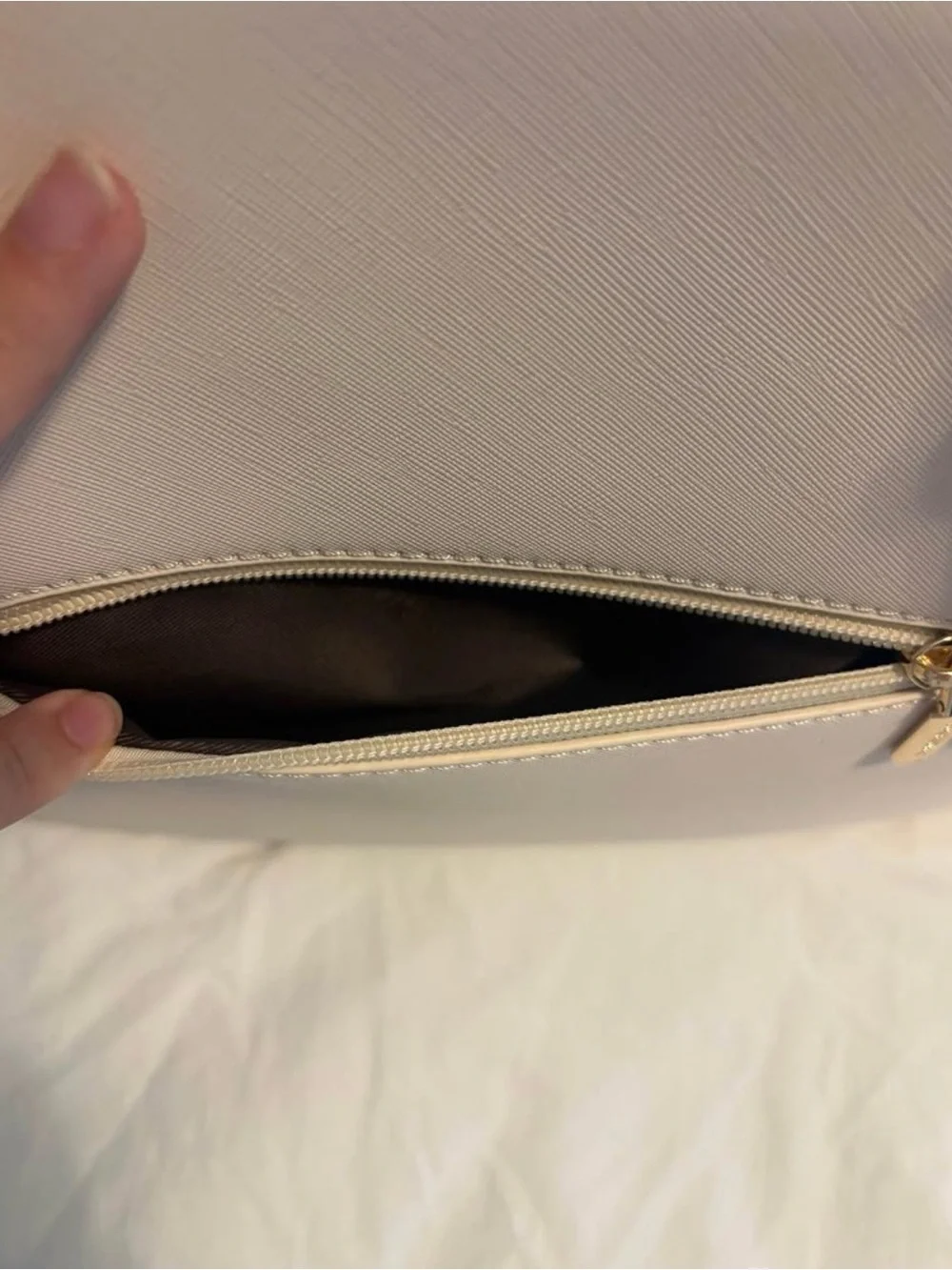 Structured Cream Laptop Tote Bag with Adjustable Straps